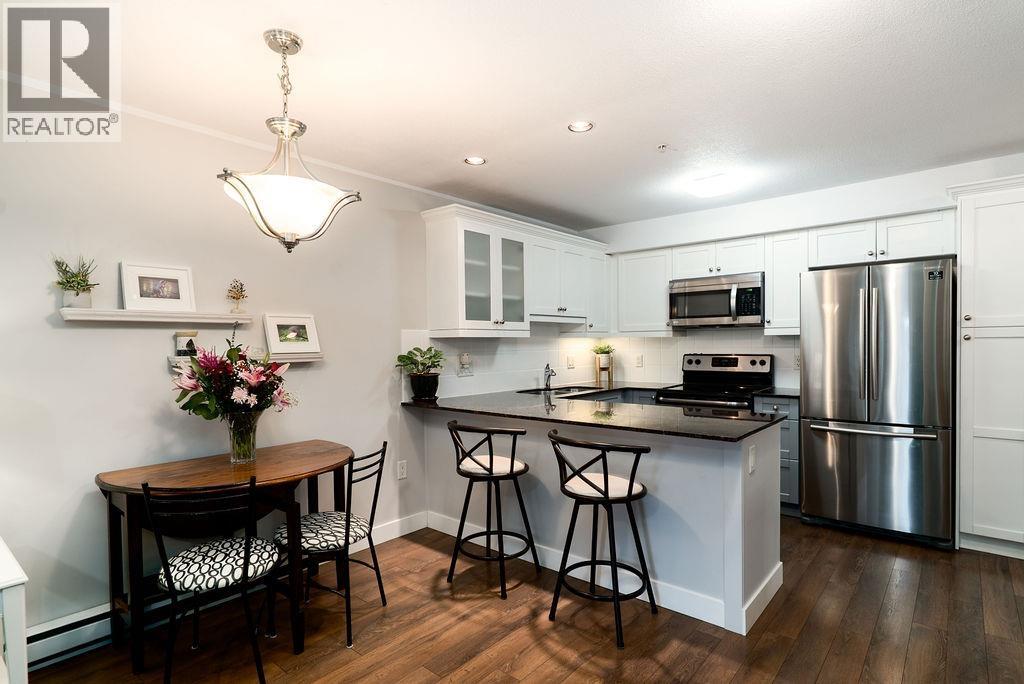 111 1969 WESTMINSTER AVENUE, Port Coquitlam