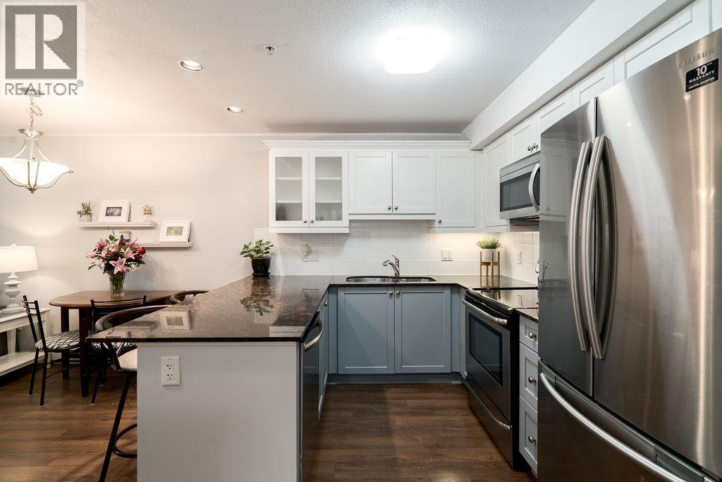 111 1969 WESTMINSTER AVENUE, Port Coquitlam