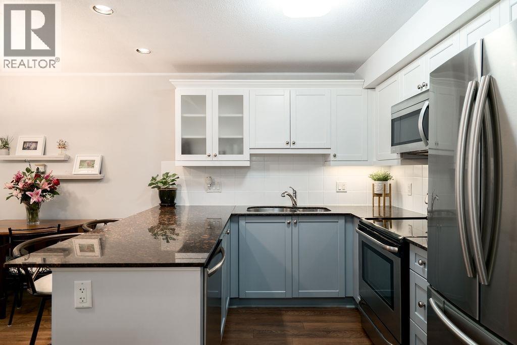 111 1969 WESTMINSTER AVENUE, Port Coquitlam