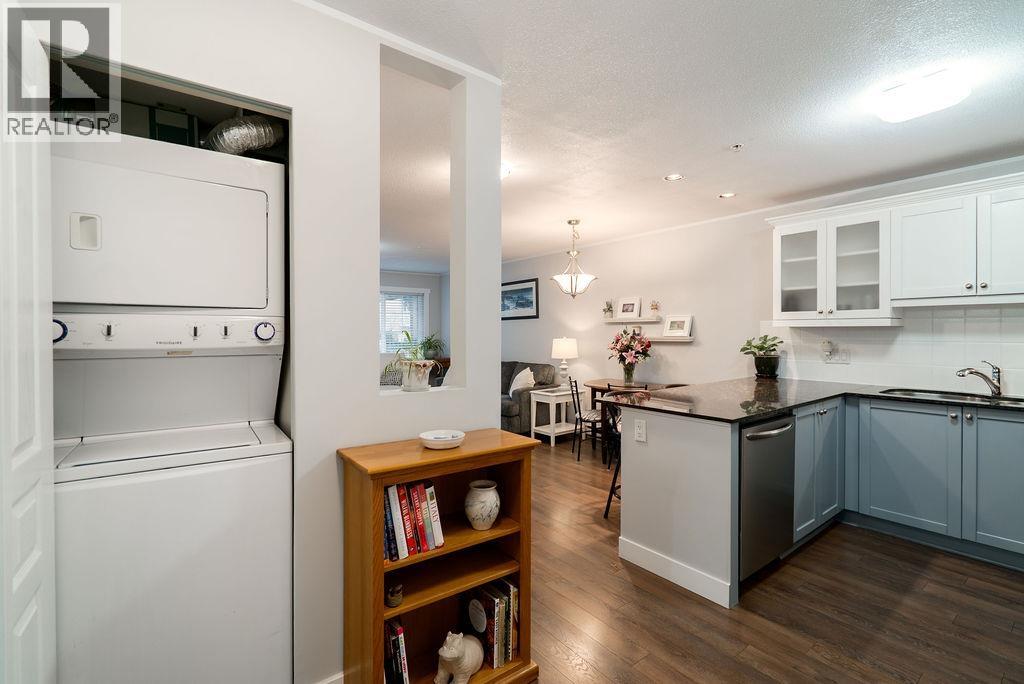 111 1969 WESTMINSTER AVENUE, Port Coquitlam