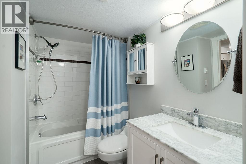 111 1969 WESTMINSTER AVENUE, Port Coquitlam