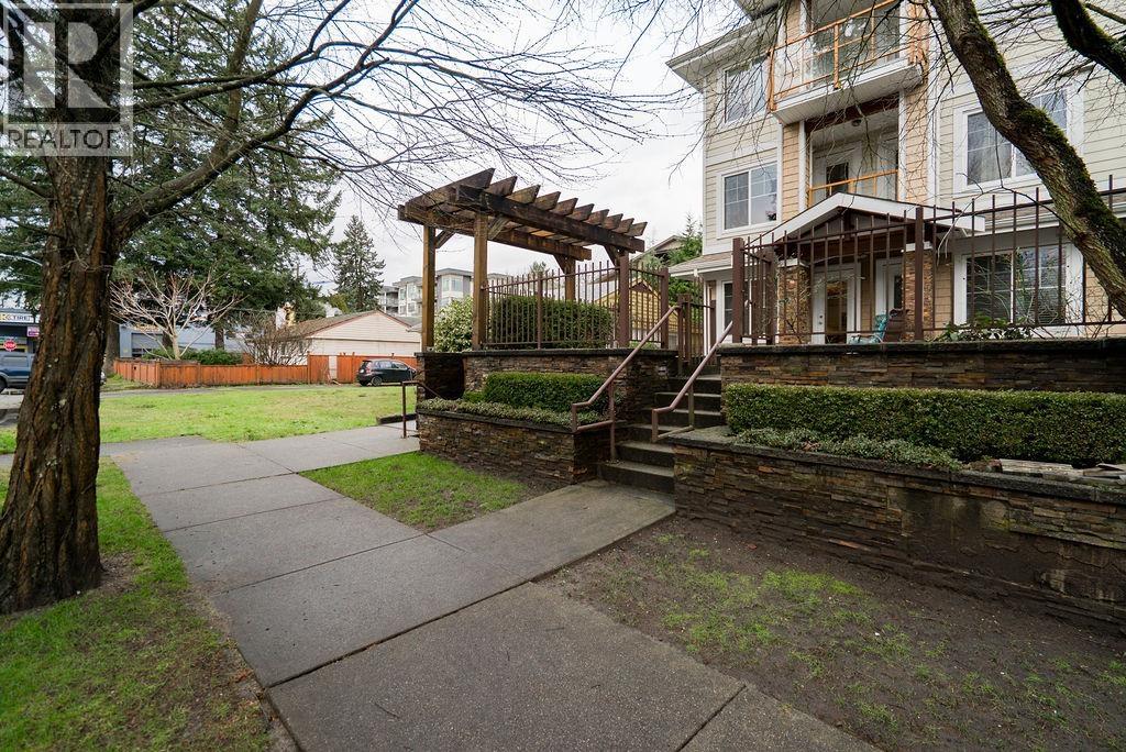 111 1969 WESTMINSTER AVENUE, Port Coquitlam