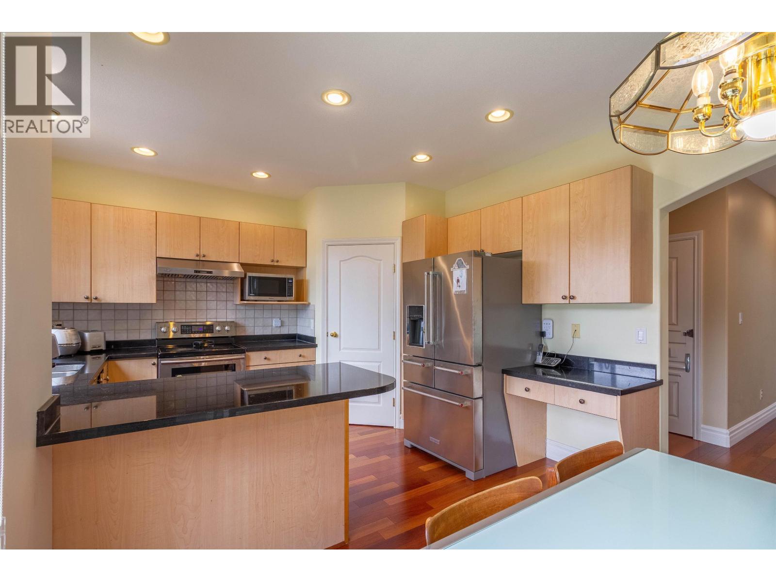 2115 BERKSHIRE CRESCENT, Coquitlam