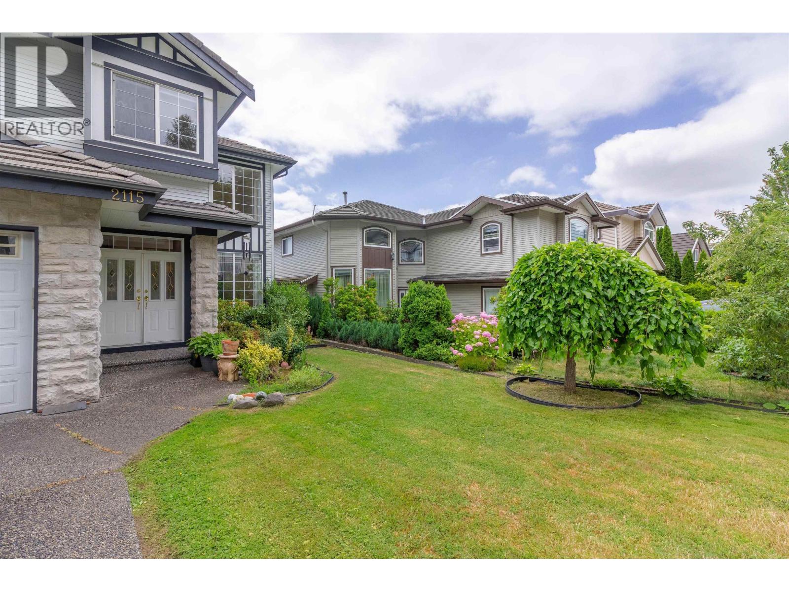 2115 BERKSHIRE CRESCENT, Coquitlam