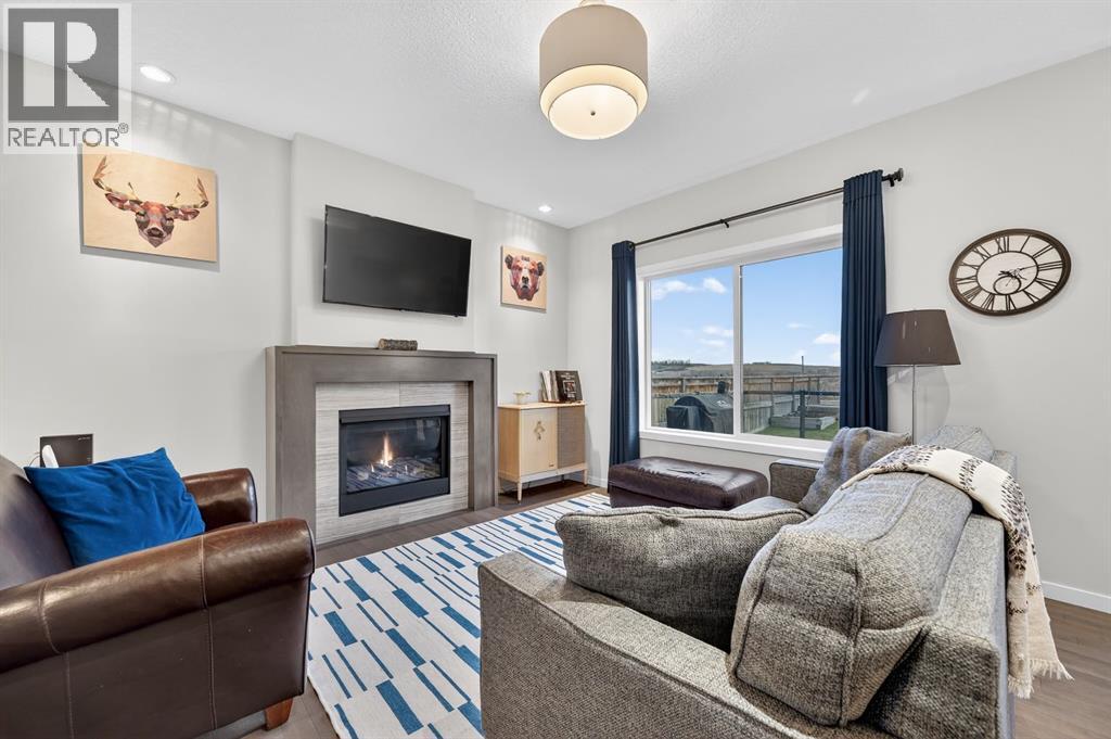 73 FIRESIDE Cove, Cochrane