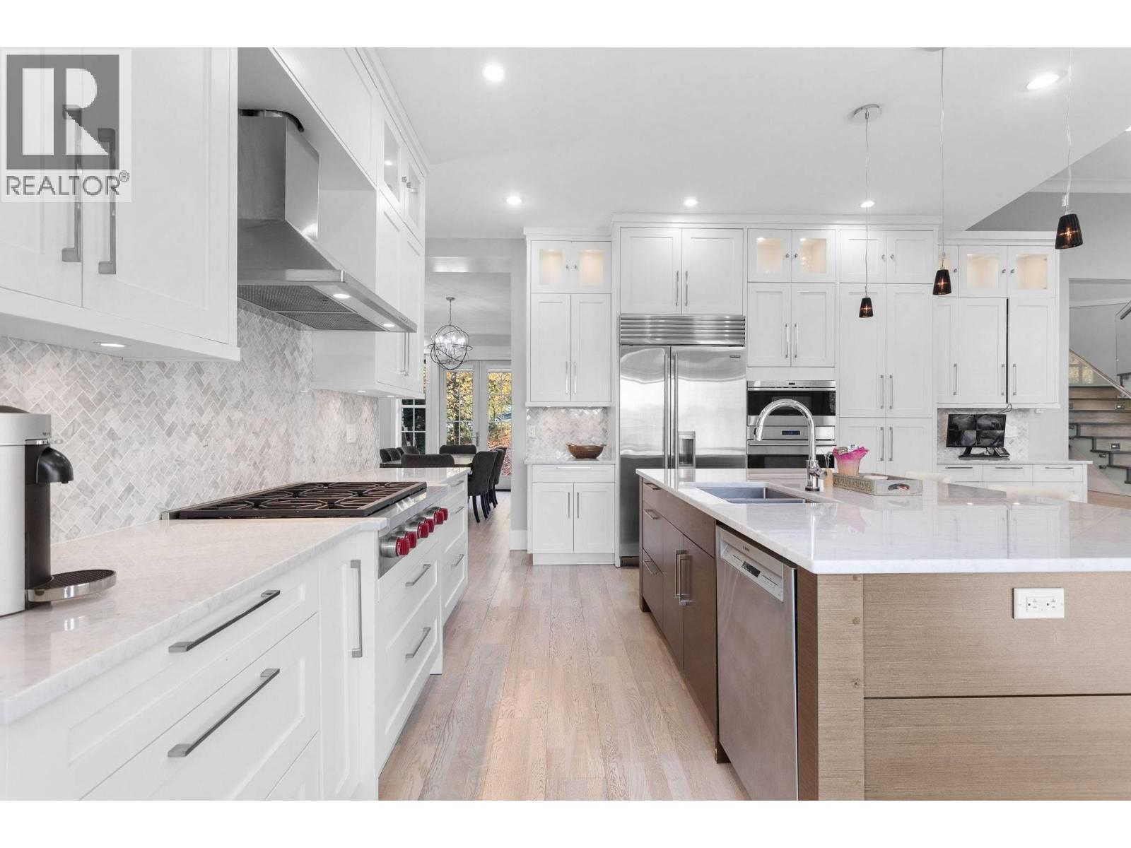 8656 GILLEY AVENUE, Burnaby