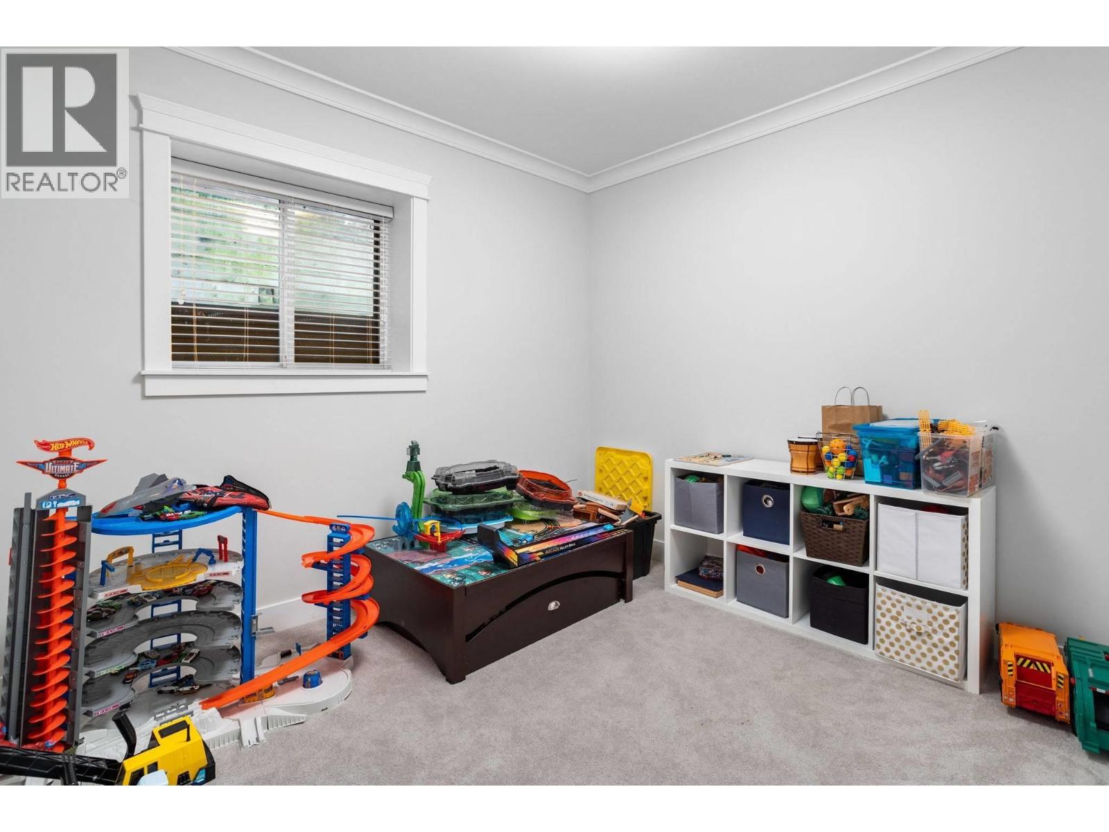 8656 GILLEY AVENUE, Burnaby