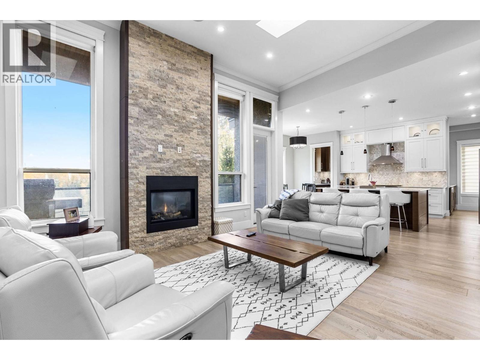 8656 GILLEY AVENUE, Burnaby