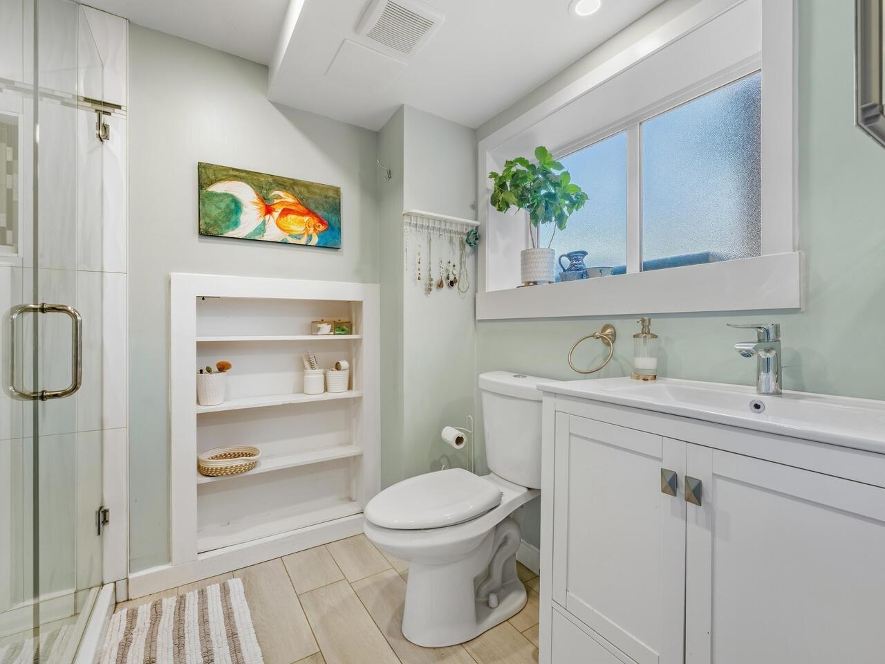 9492 113B Street, Delta