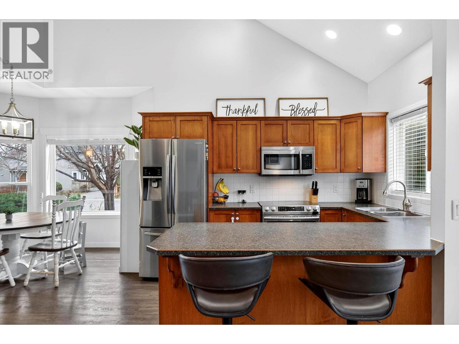 1 1450 Rose Meadow Drive, West Kelowna