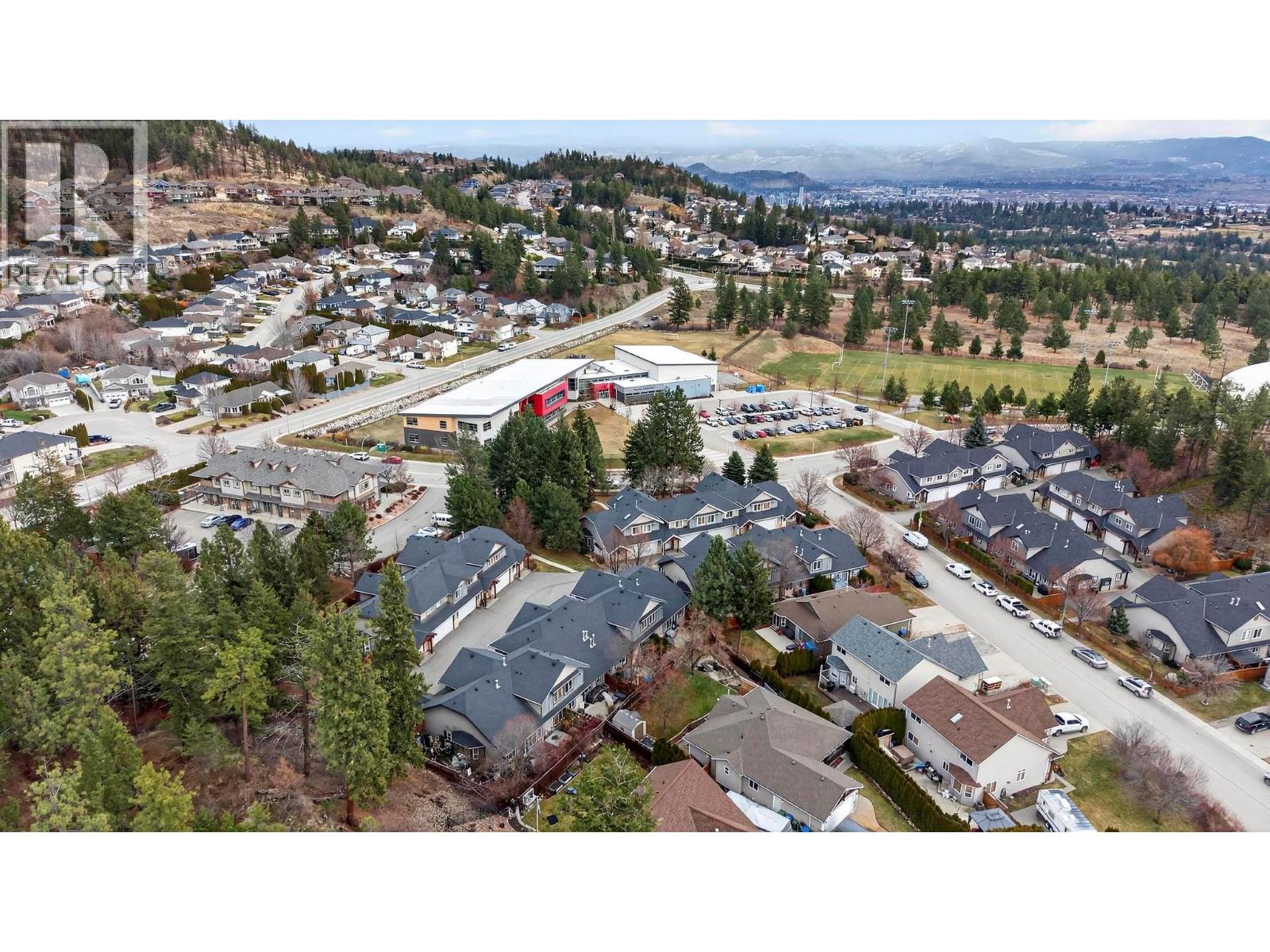 1 1450 Rose Meadow Drive, West Kelowna