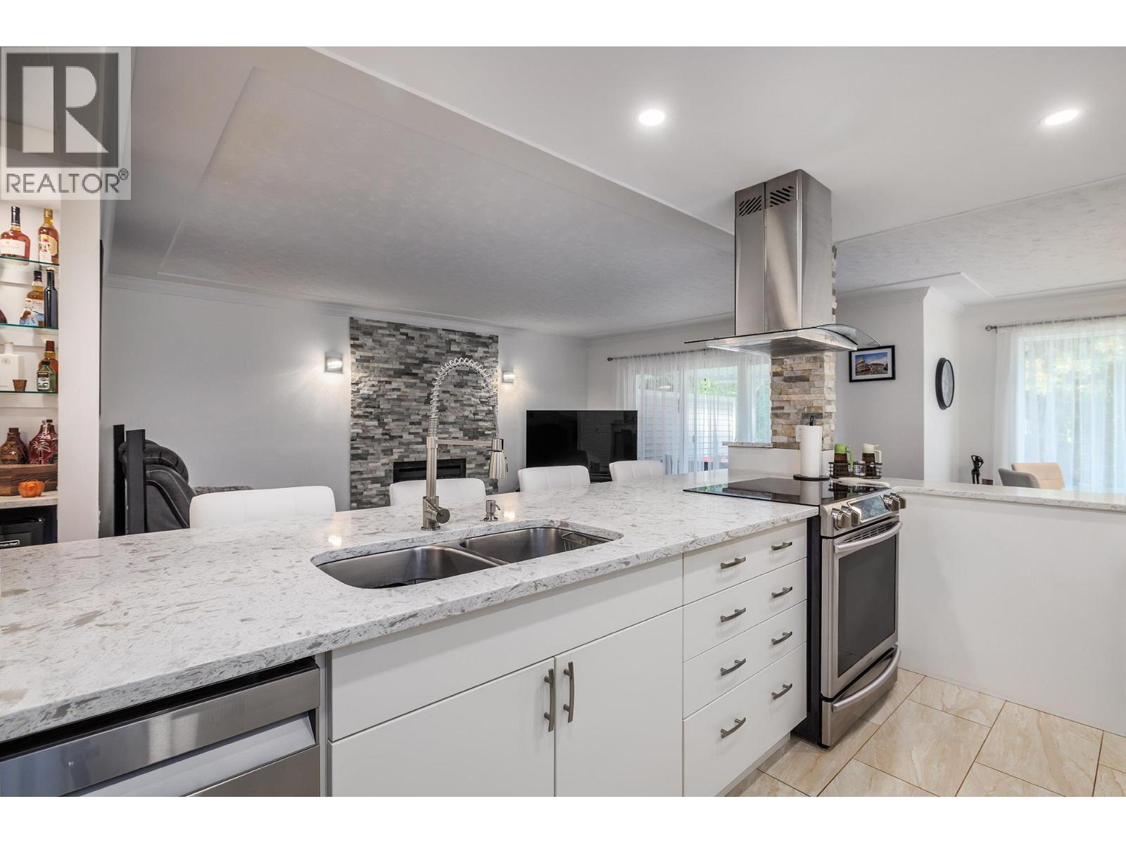 31 3370 Casorso Road, Kelowna