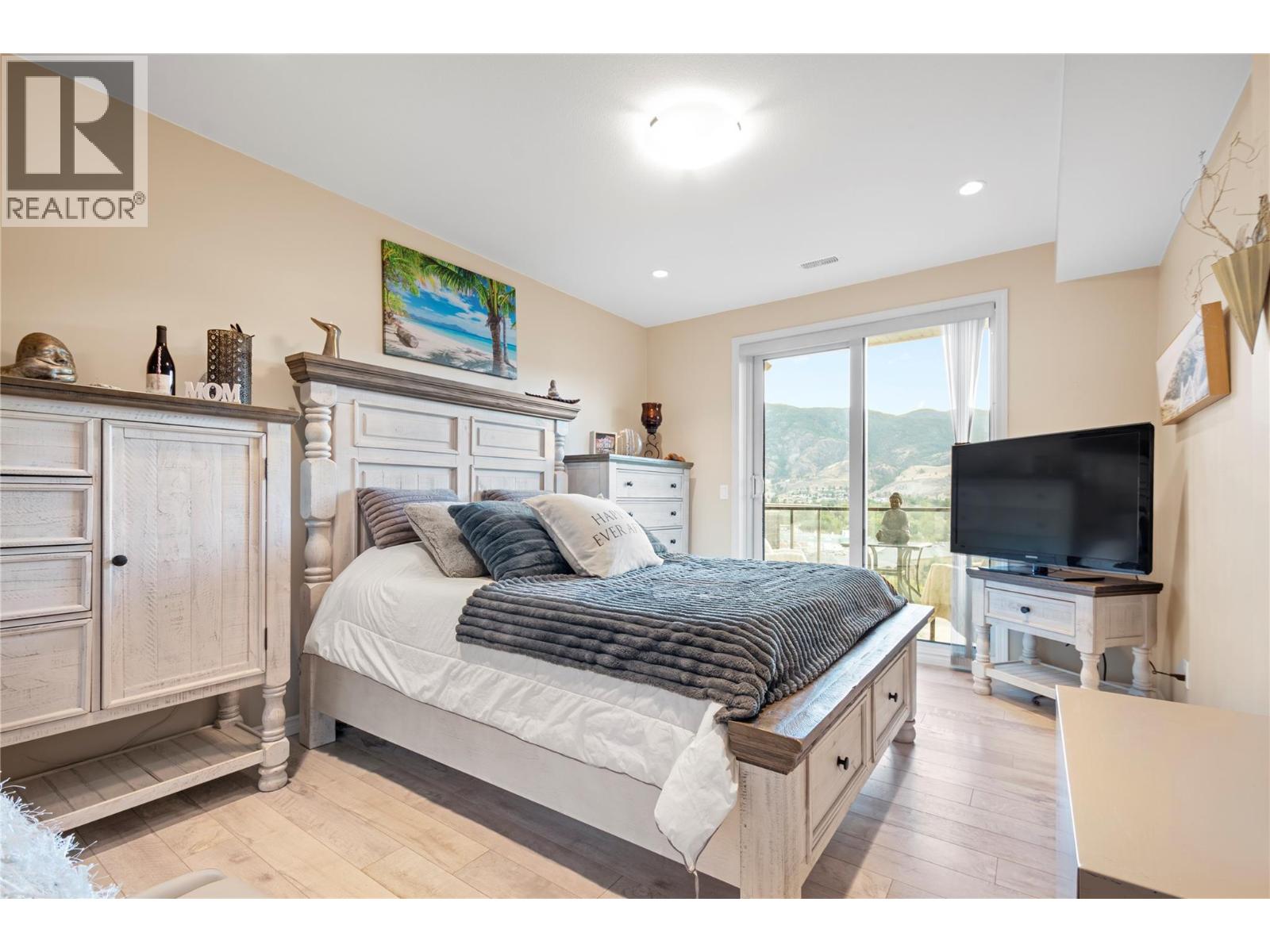 3388 SKAHA LAKE Road Unit# 1002, Penticton