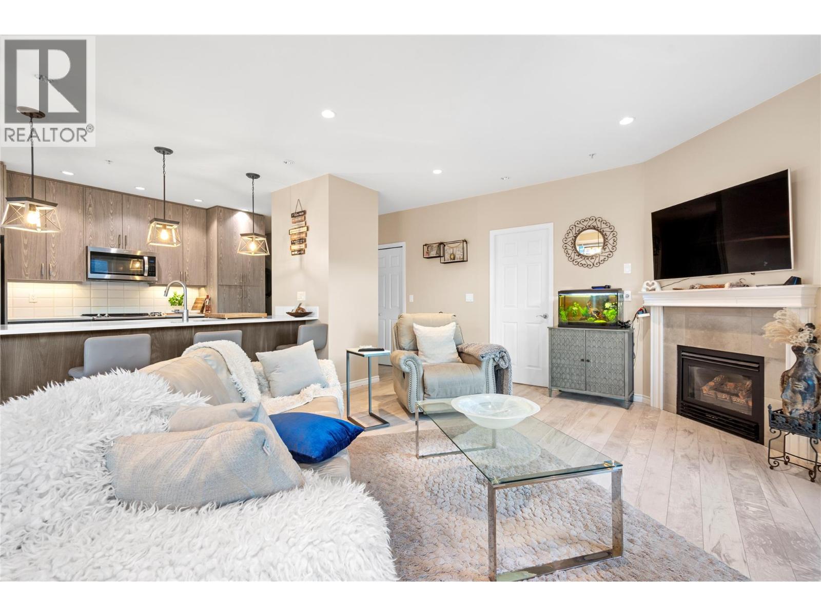 3388 SKAHA LAKE Road Unit# 1002, Penticton