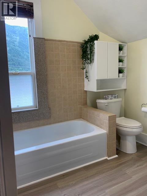 915 Front Street, Nelson