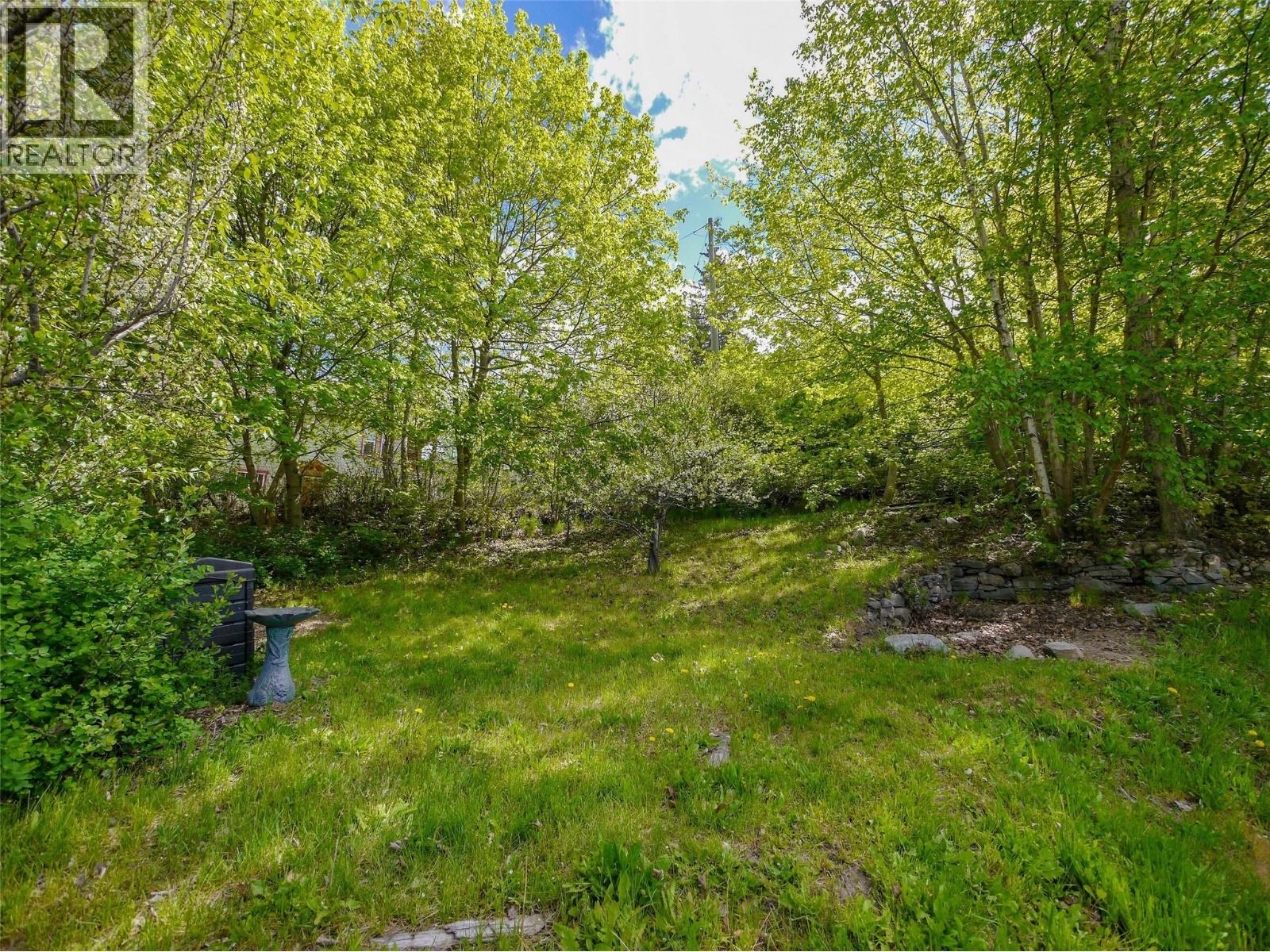 915 Front Street - 17