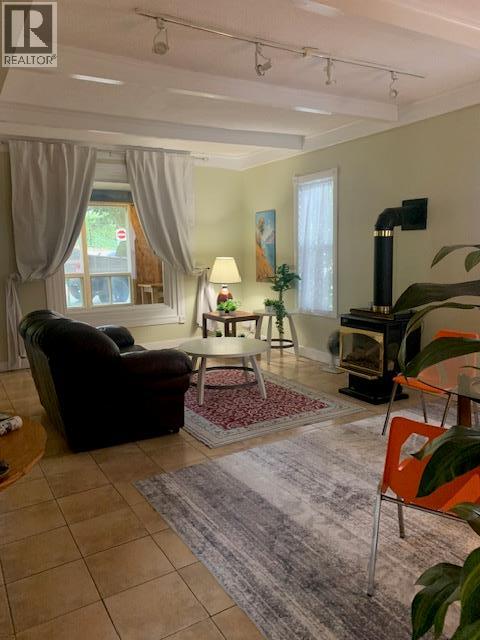 915 Front Street - 3