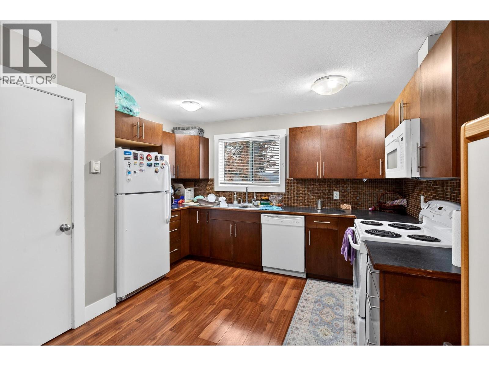  260 Ponto Road, Kelowna