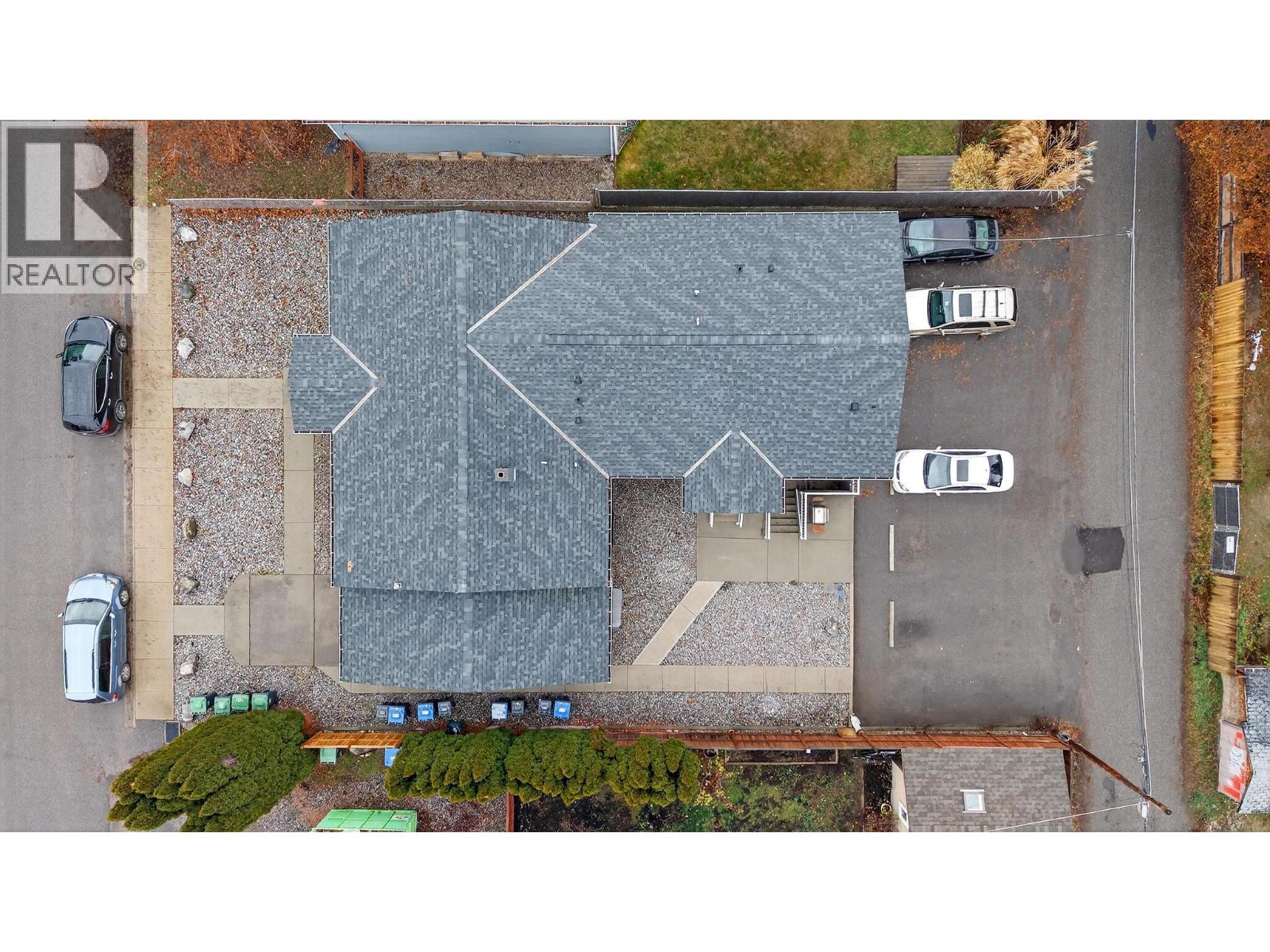  260 Ponto Road, Kelowna