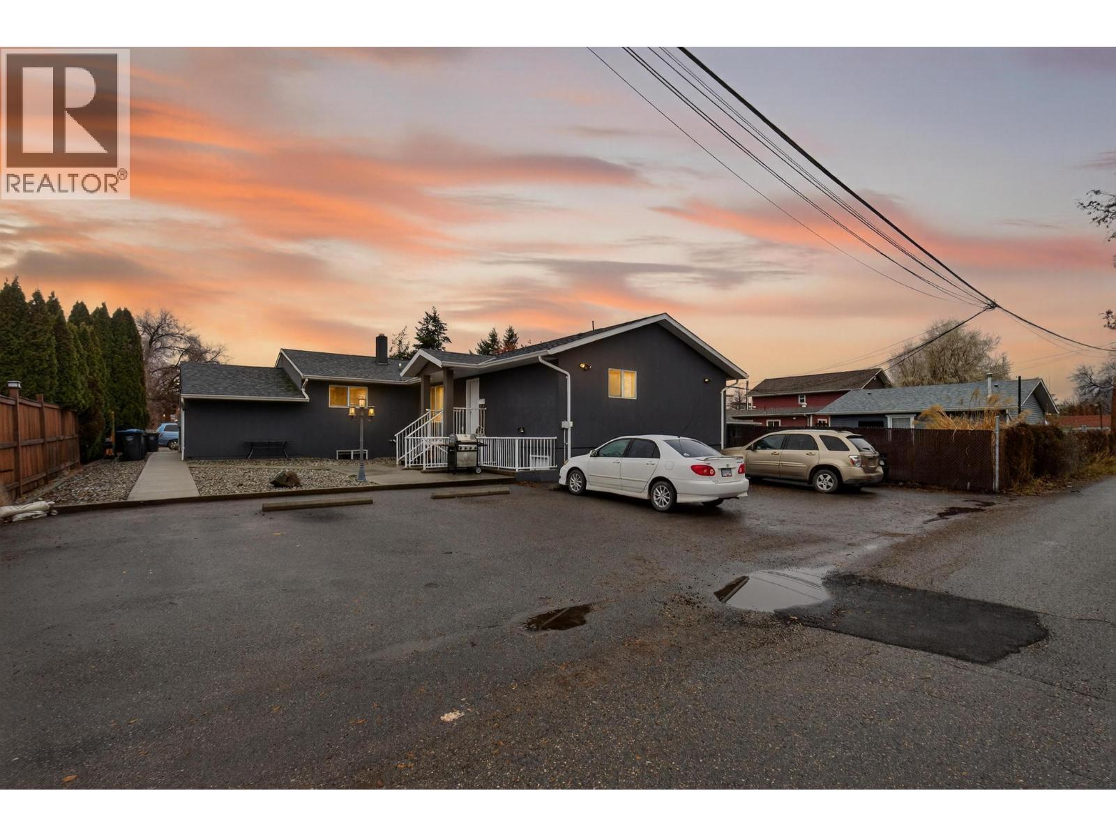  260 Ponto Road, Kelowna