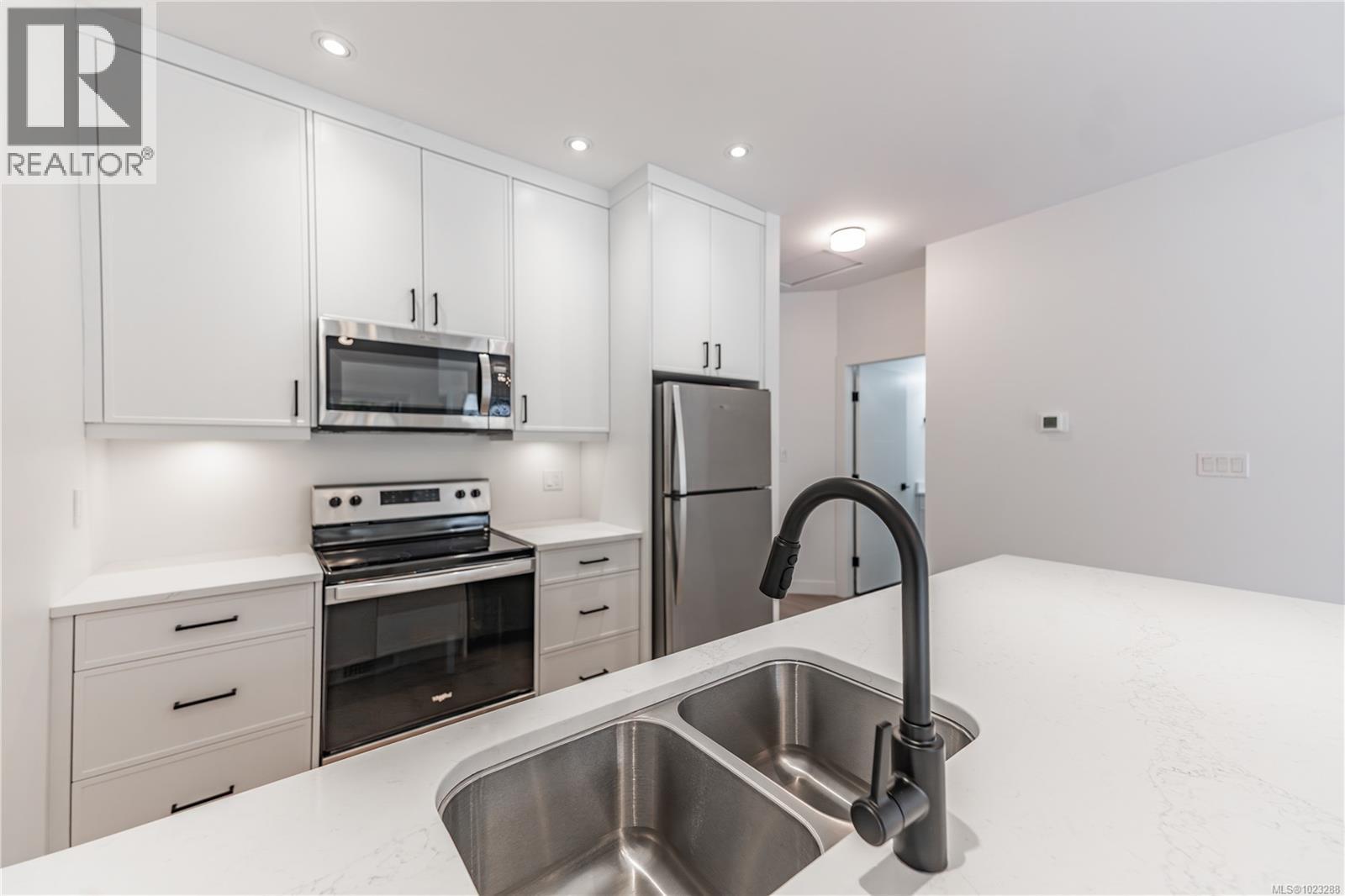 110 Plante Cres, Lake Cowichan