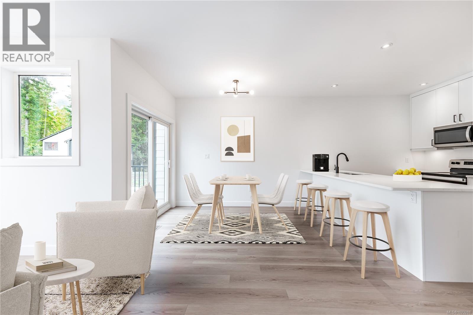 110 Plante Cres, Lake Cowichan