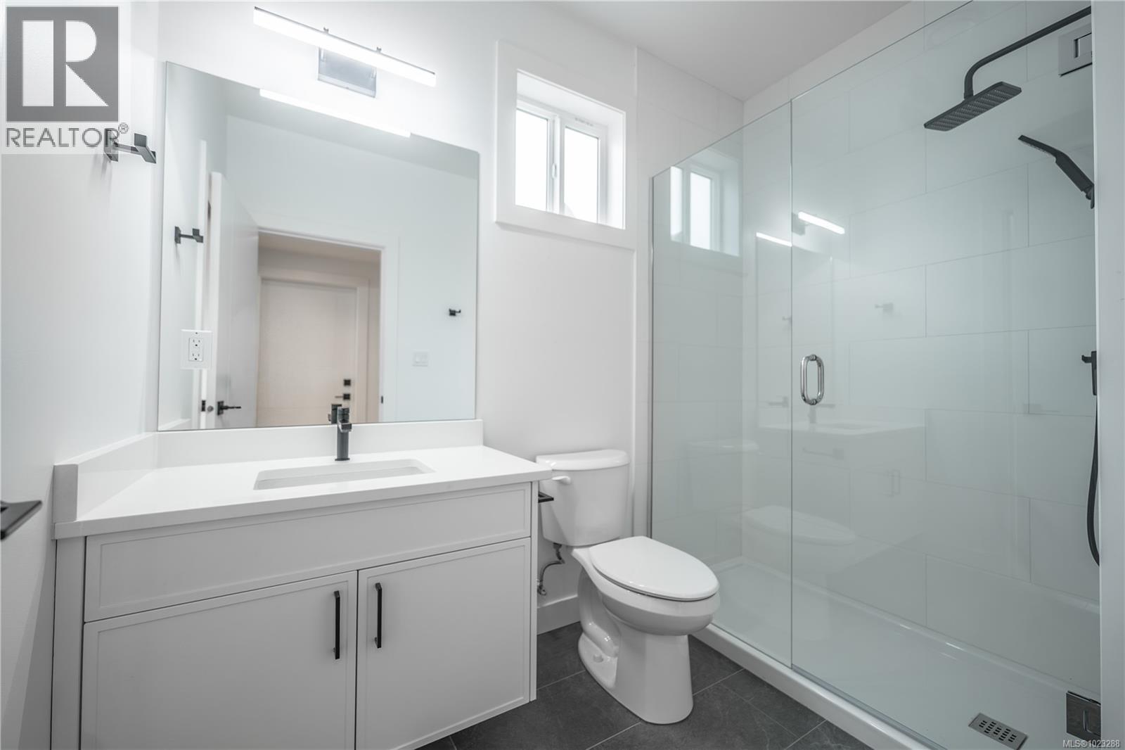 110 Plante Cres, Lake Cowichan