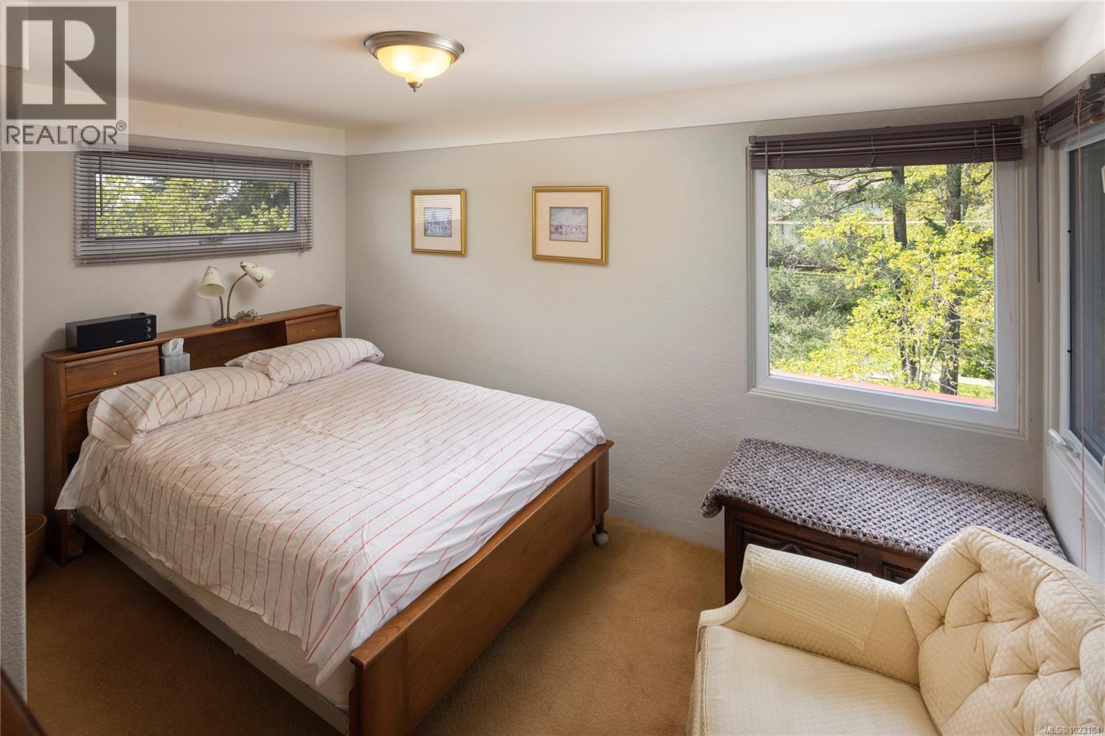  3815 Wilkinson Road, Saanich