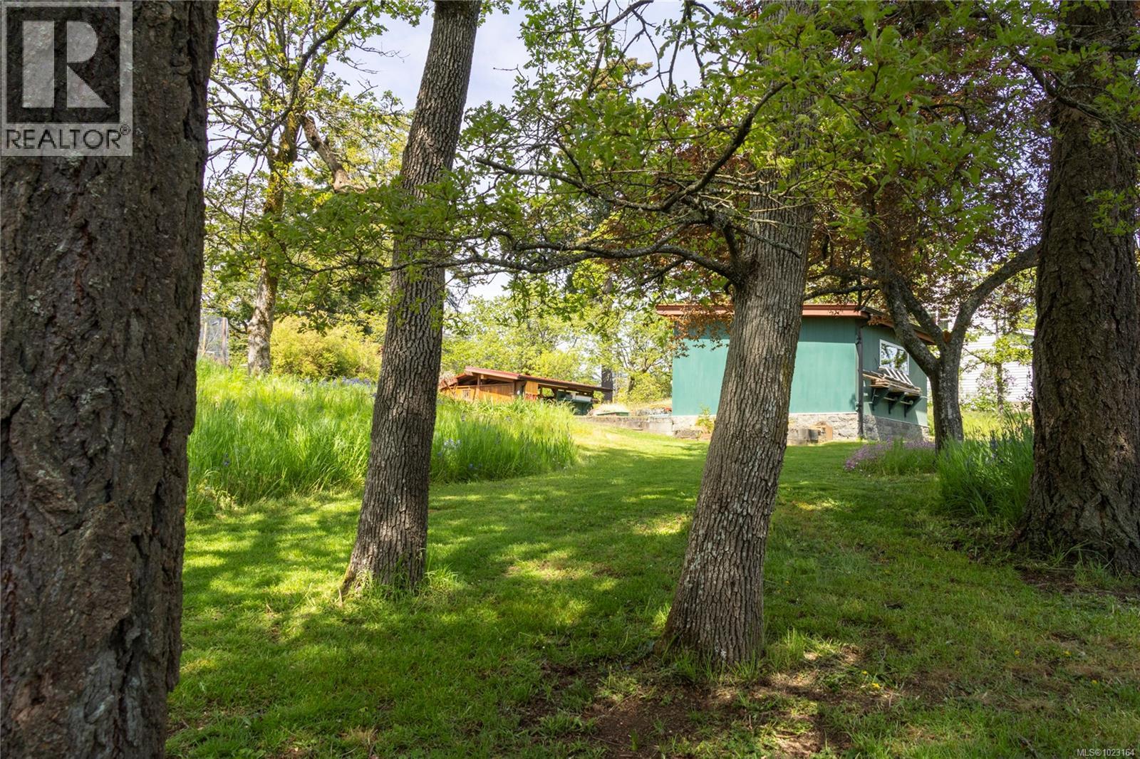  3815 Wilkinson Road, Saanich