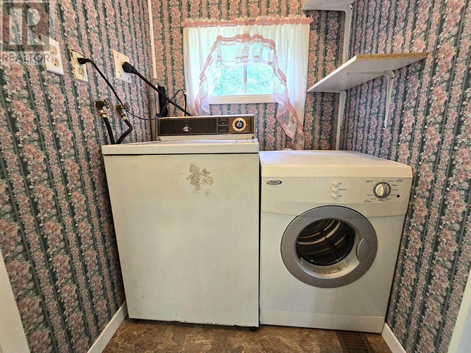 Property 25 of 40 of 1815 East Dalhousie Road