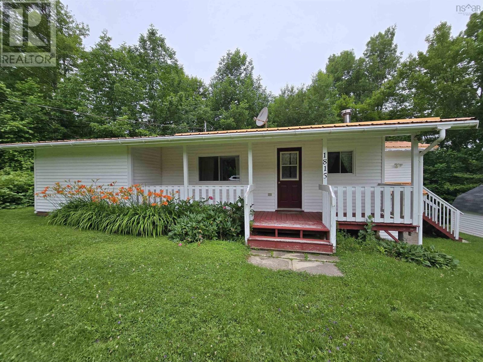 Property 33 of 40 of 1815 East Dalhousie Road