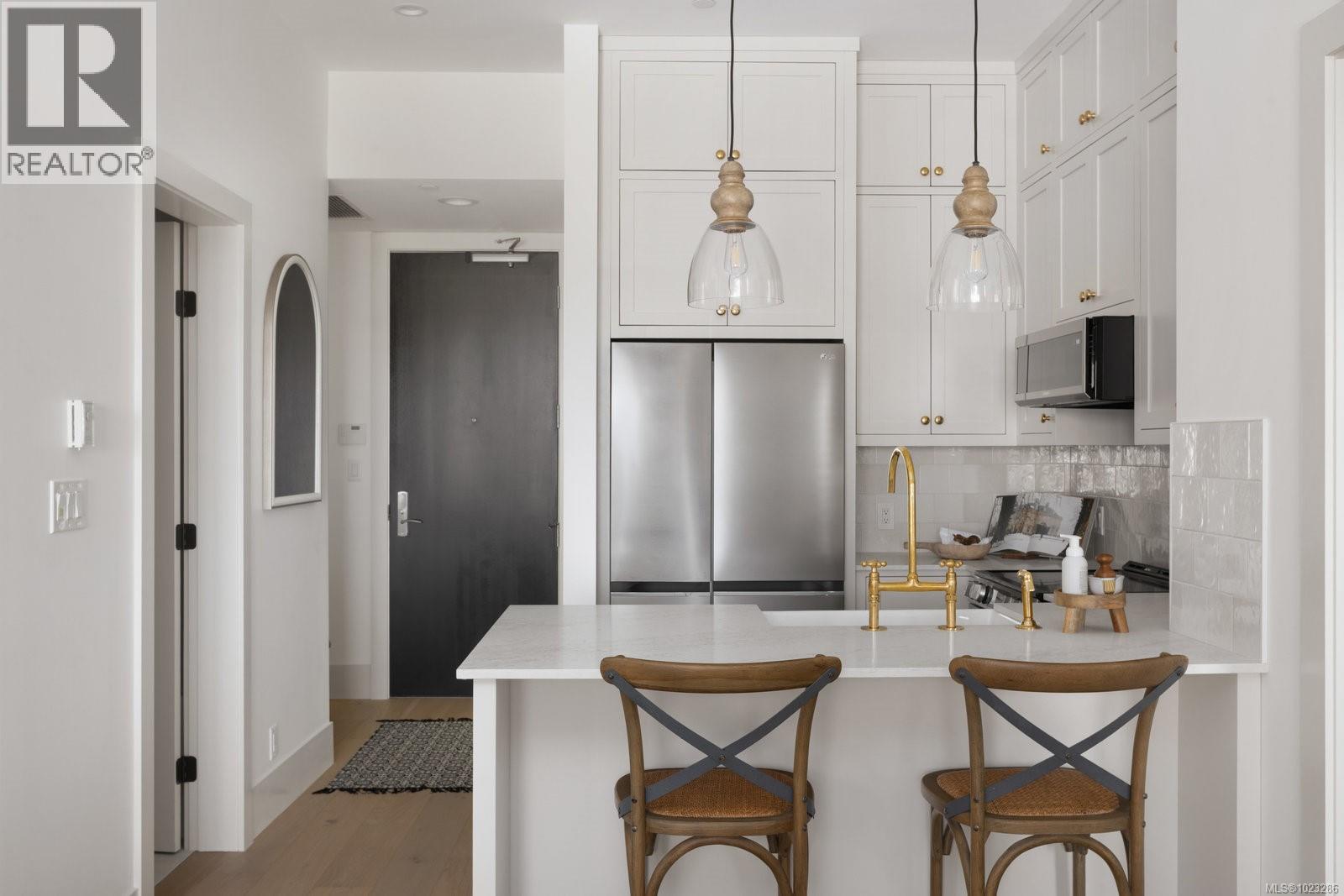 403 1335 Bear Mountain Pkwy, Langford