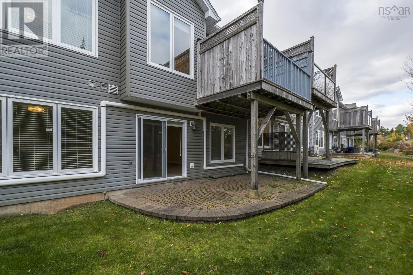 Property 36 of 40 of 11 Kirkwood Court