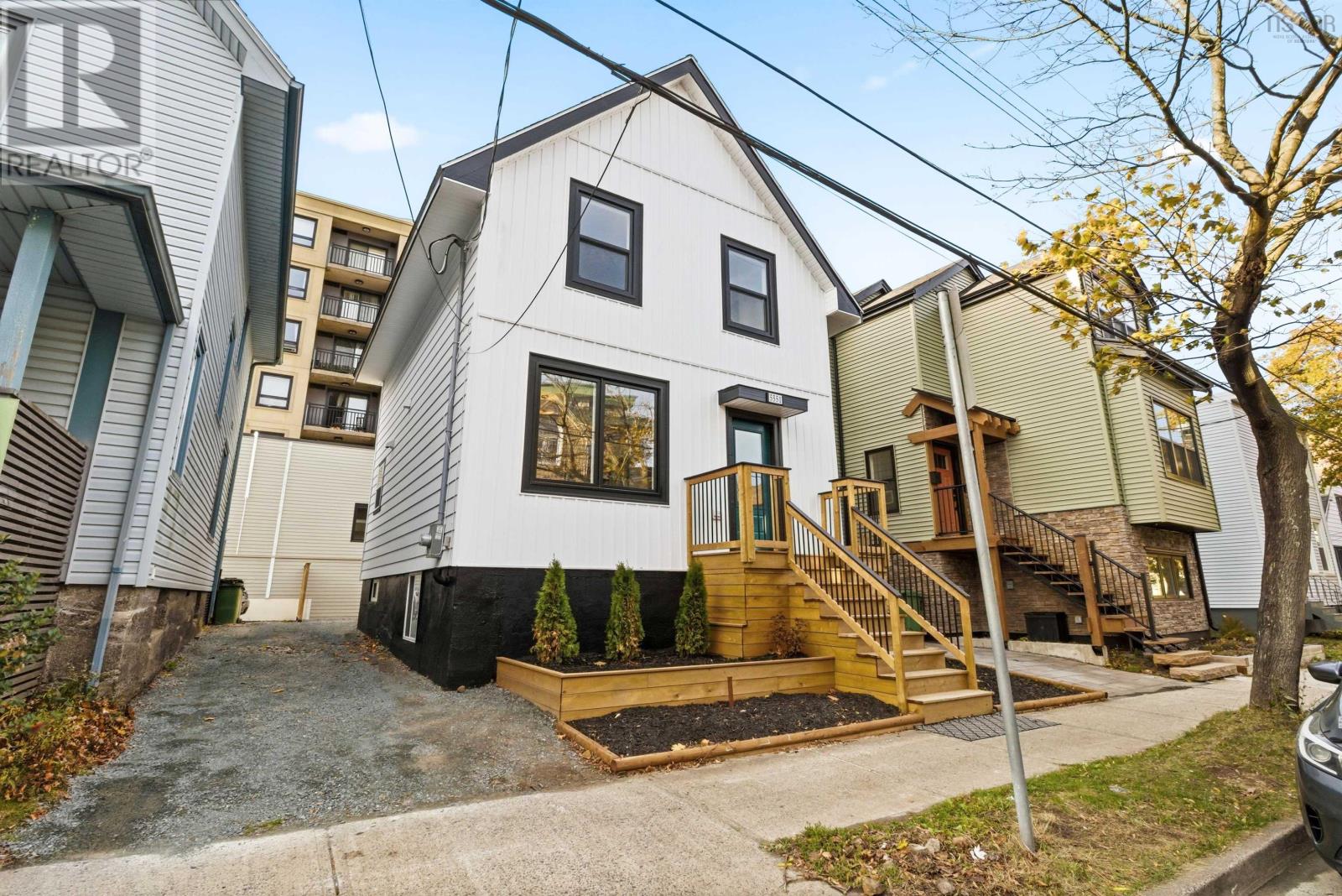 Property photo of 5551 Sullivan Street