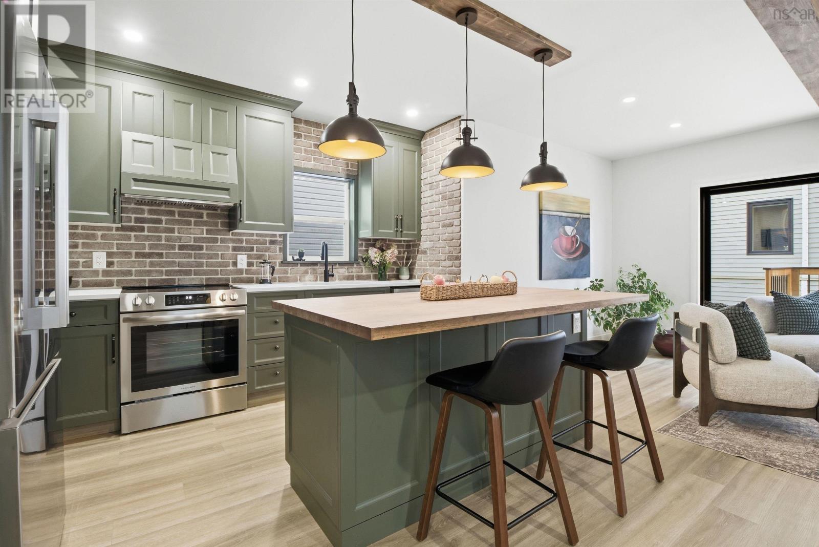 Property 19 of 40 of 5551 Sullivan Street