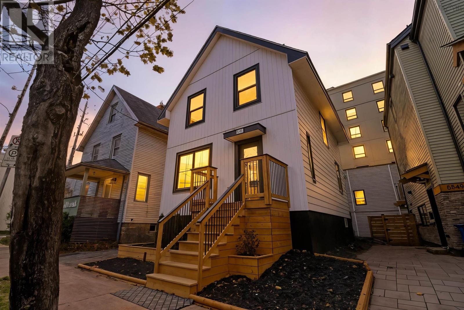 Property 37 of 40 of 5551 Sullivan Street