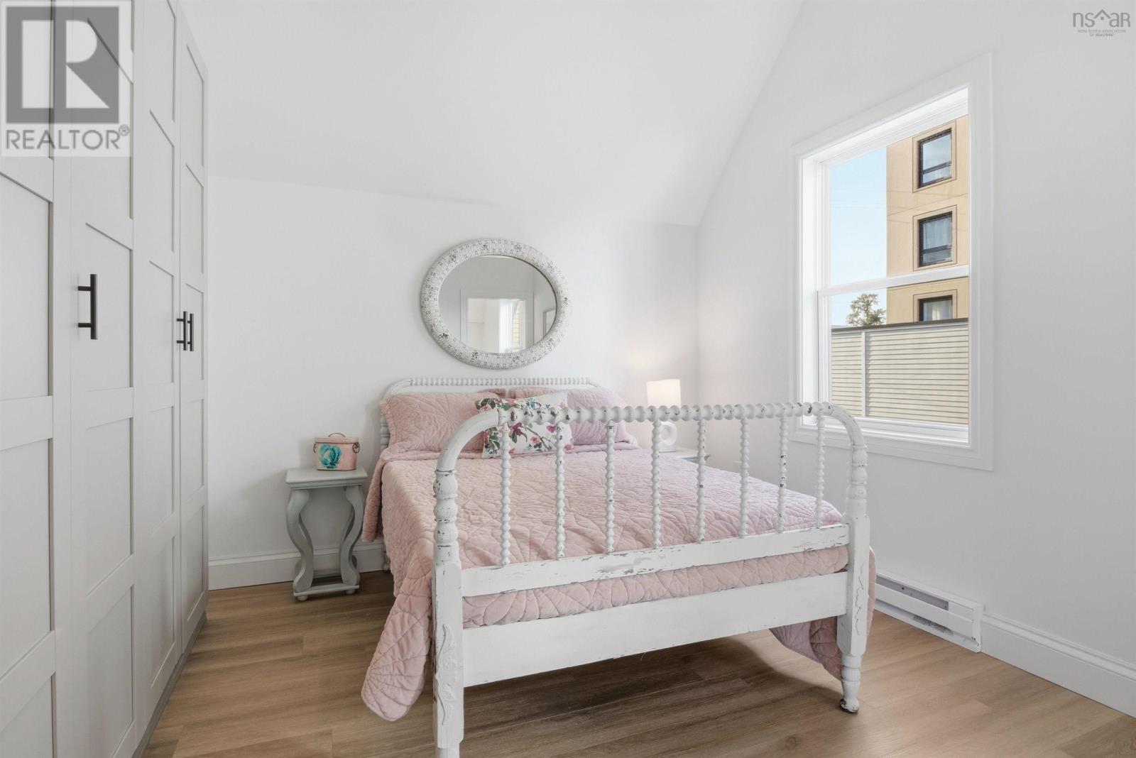 Property 27 of 40 of 5551 Sullivan Street