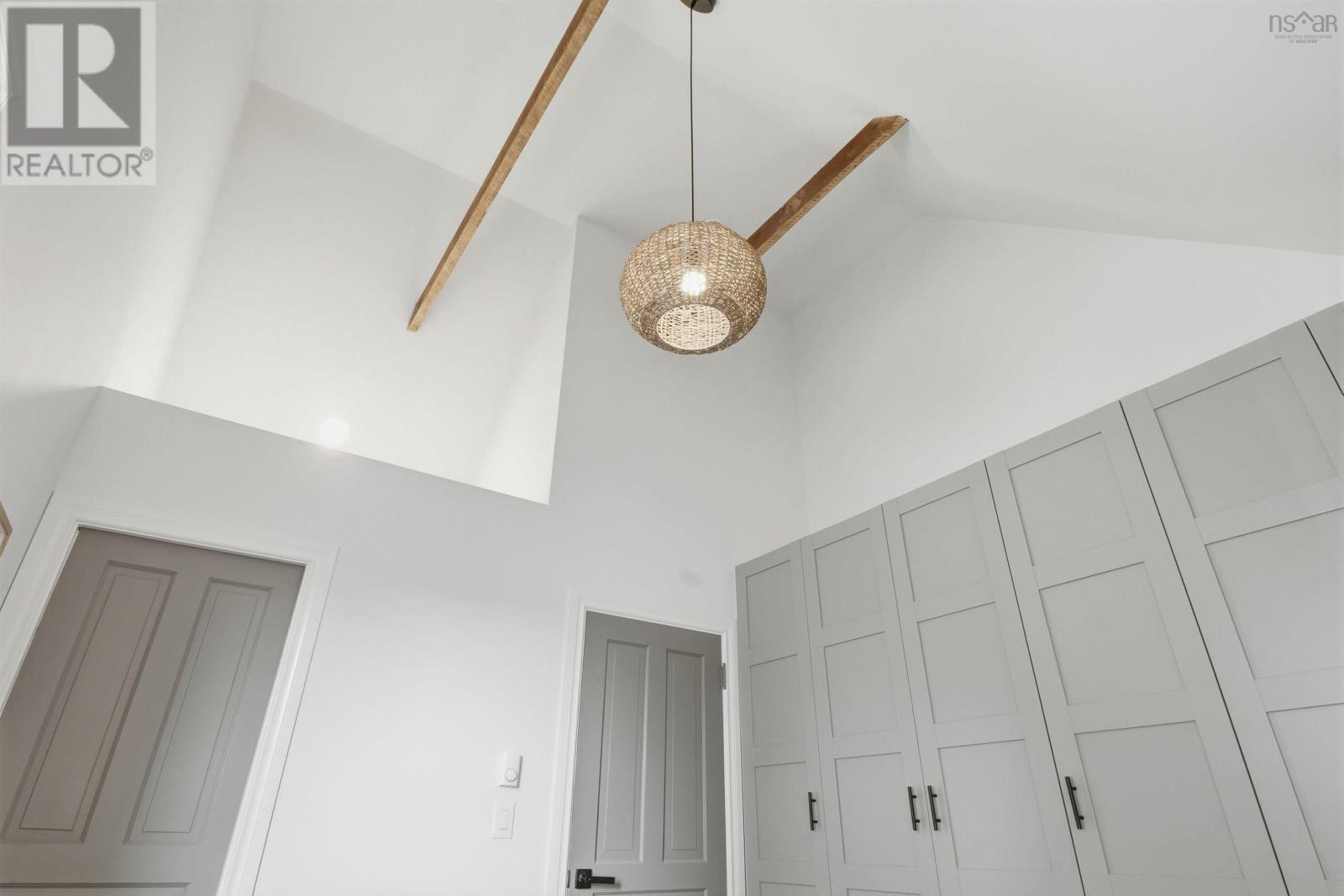 Property 29 of 40 of 5551 Sullivan Street