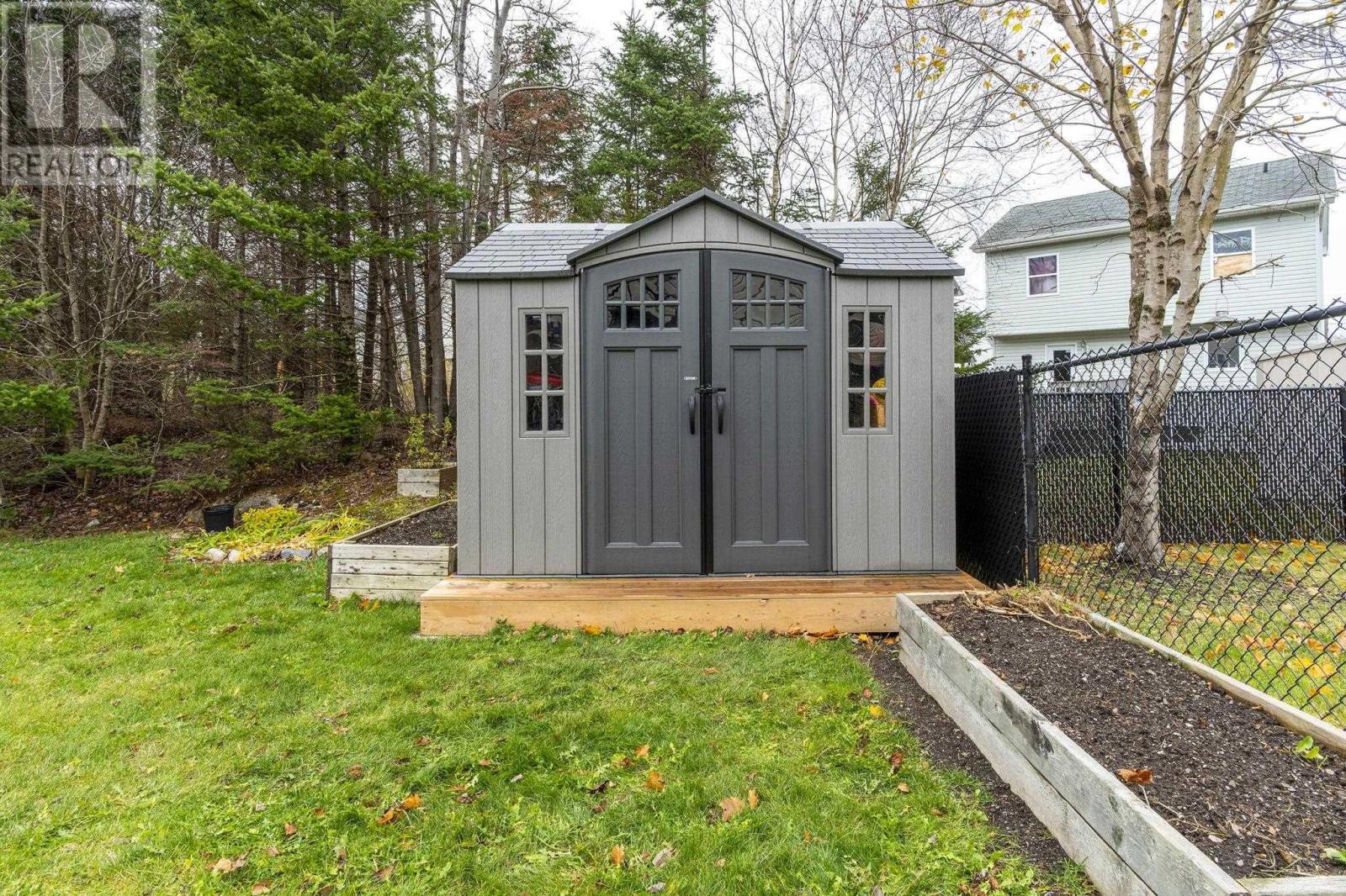 Property 44 of 49 of 95 States Lane