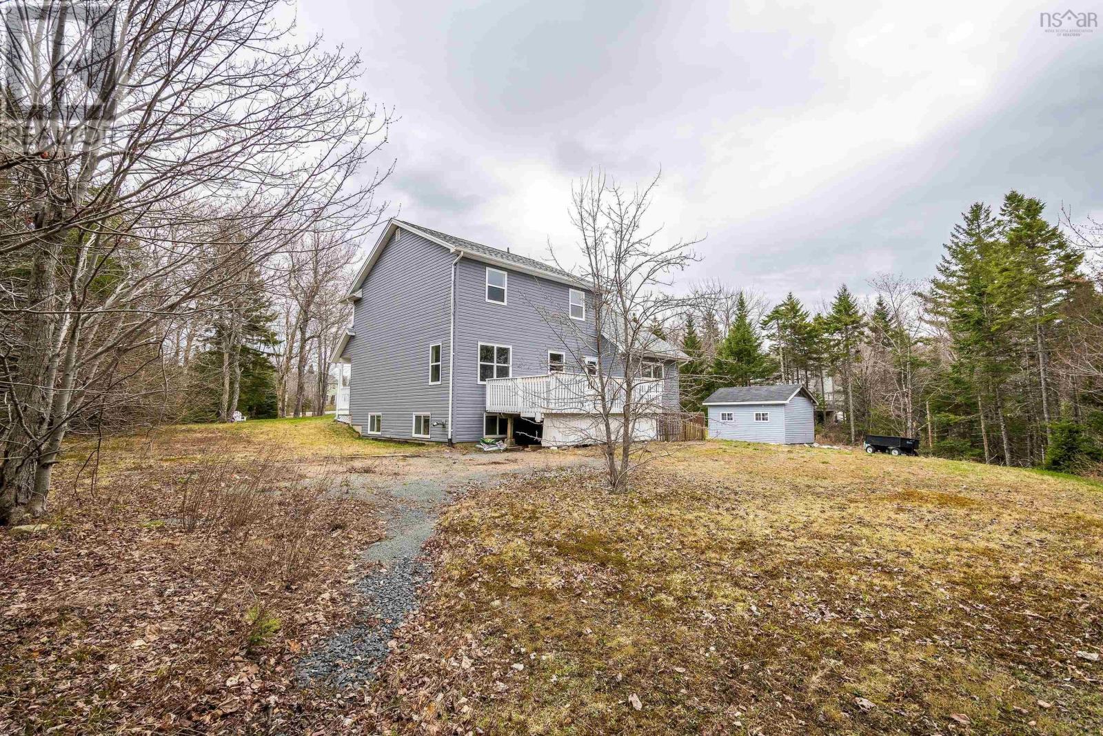 Property 48 of 50 of 192 Gleneagles Drive