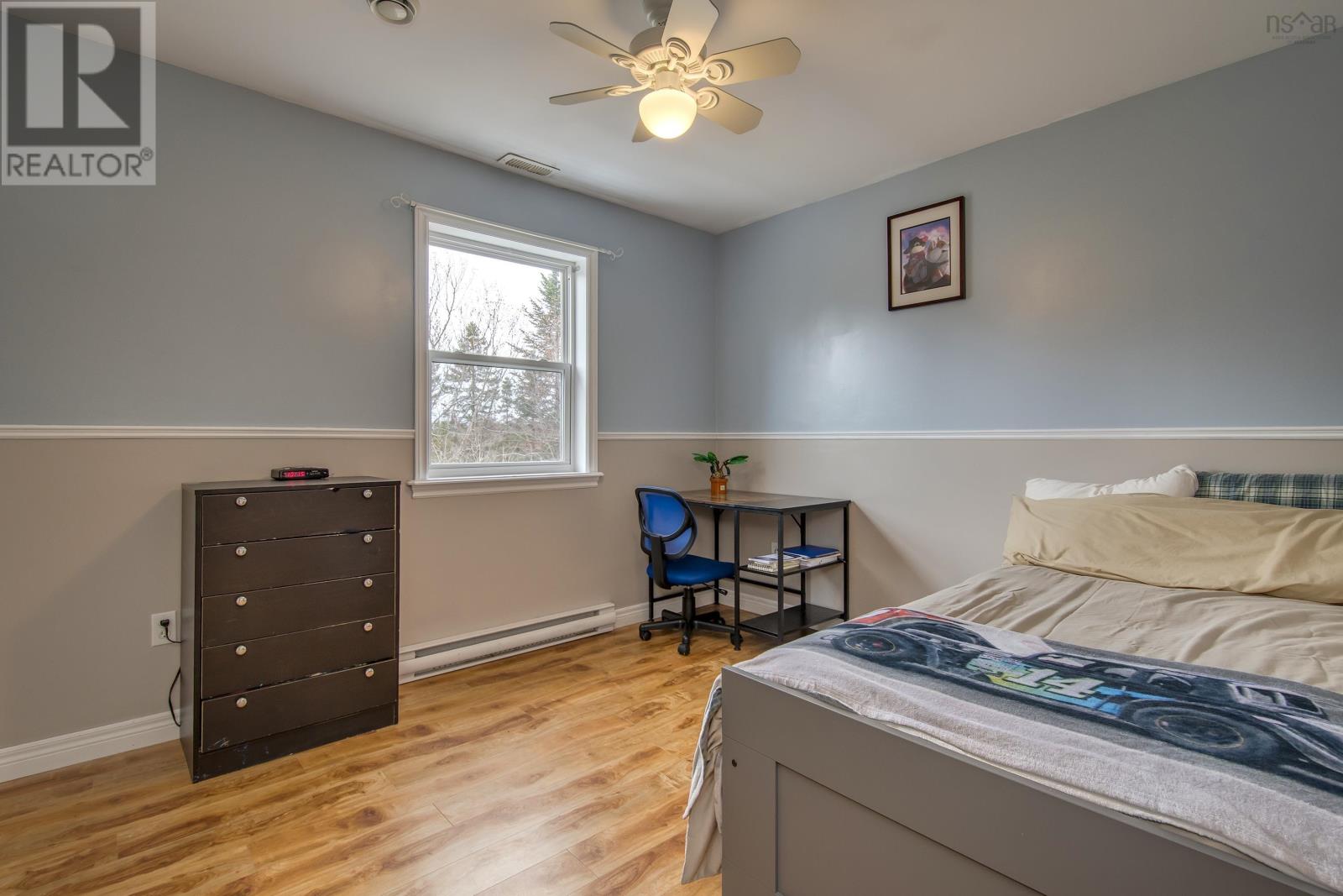 Property 26 of 50 of 192 Gleneagles Drive