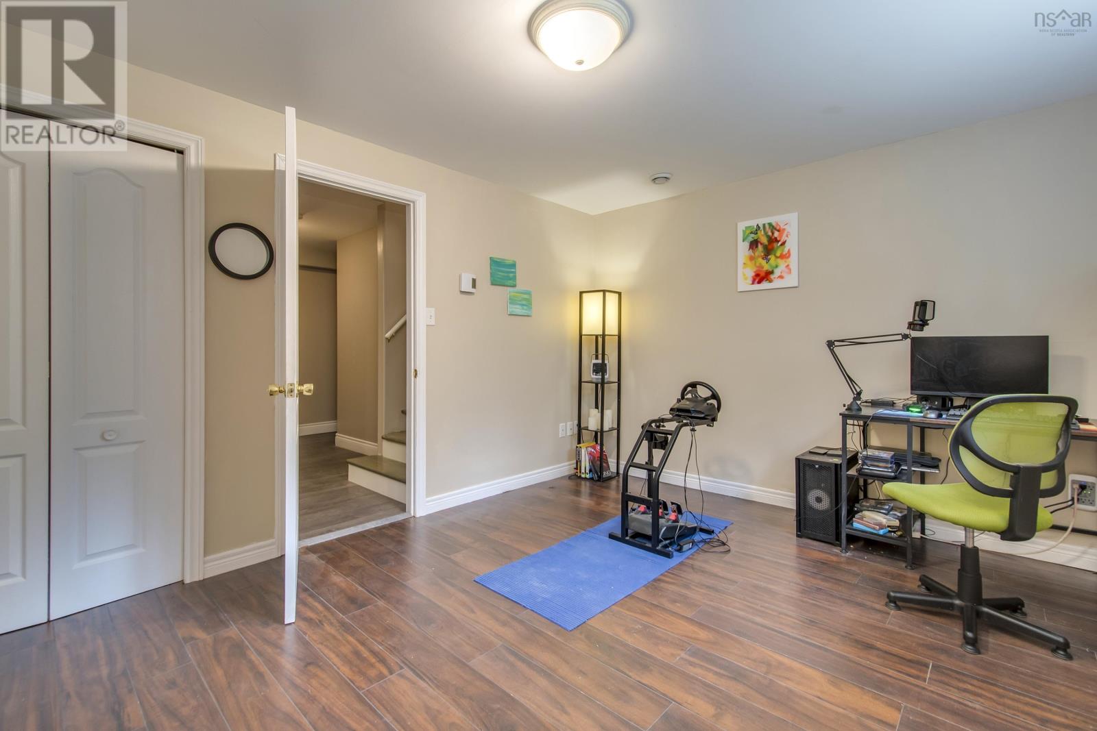 Property 33 of 50 of 192 Gleneagles Drive