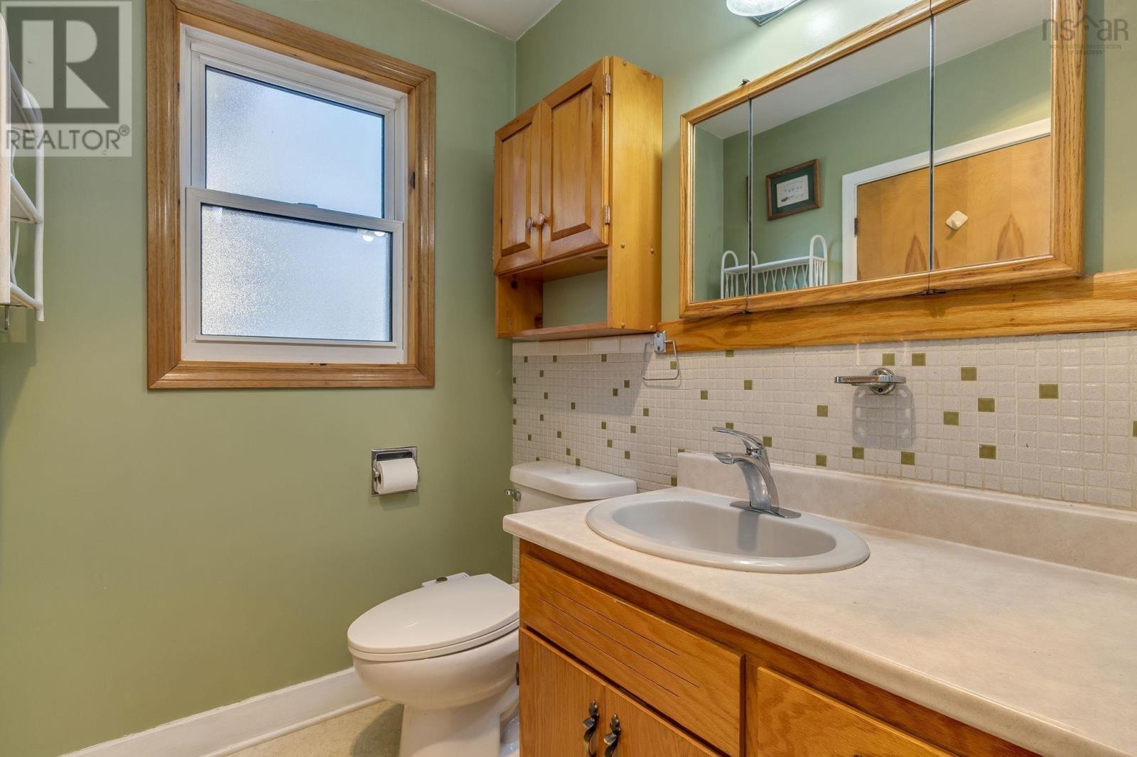 Property 20 of 37 of 31 Booth Street