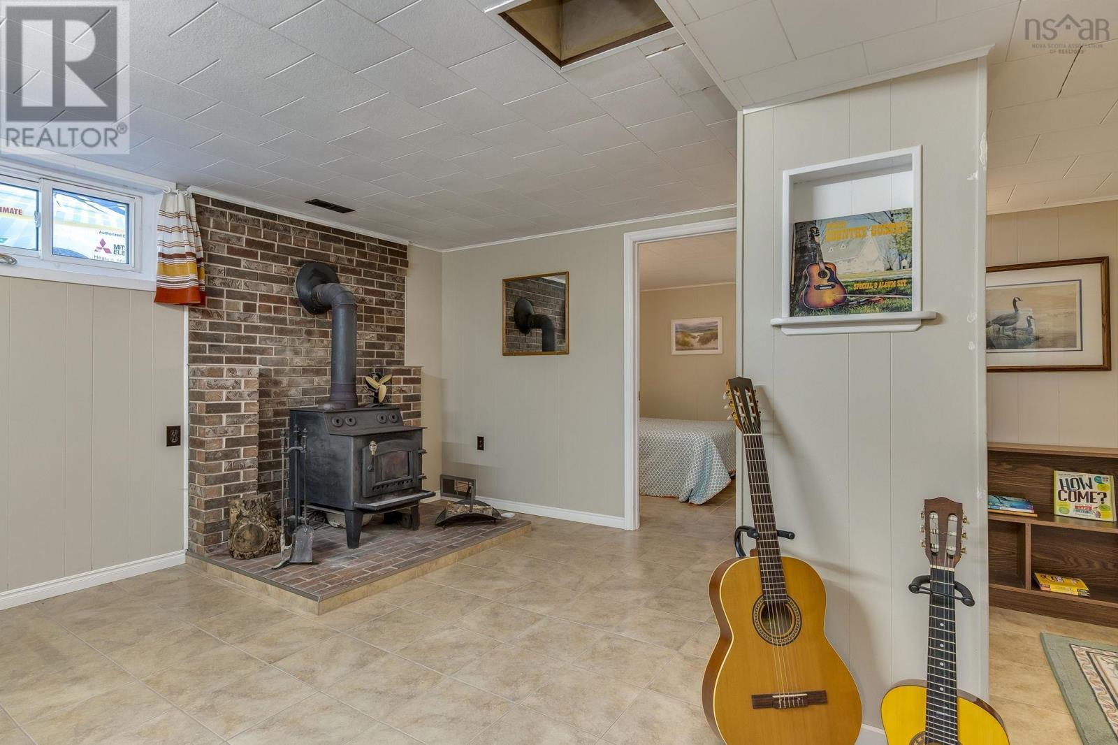 Property 25 of 37 of 31 Booth Street