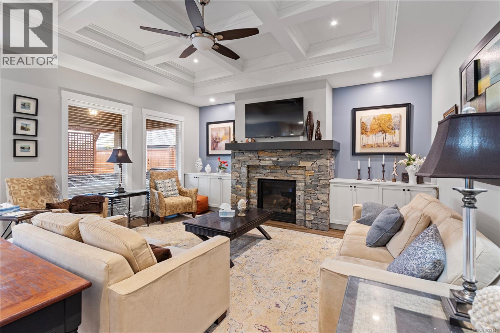 646 Alpine Dr, Parksville