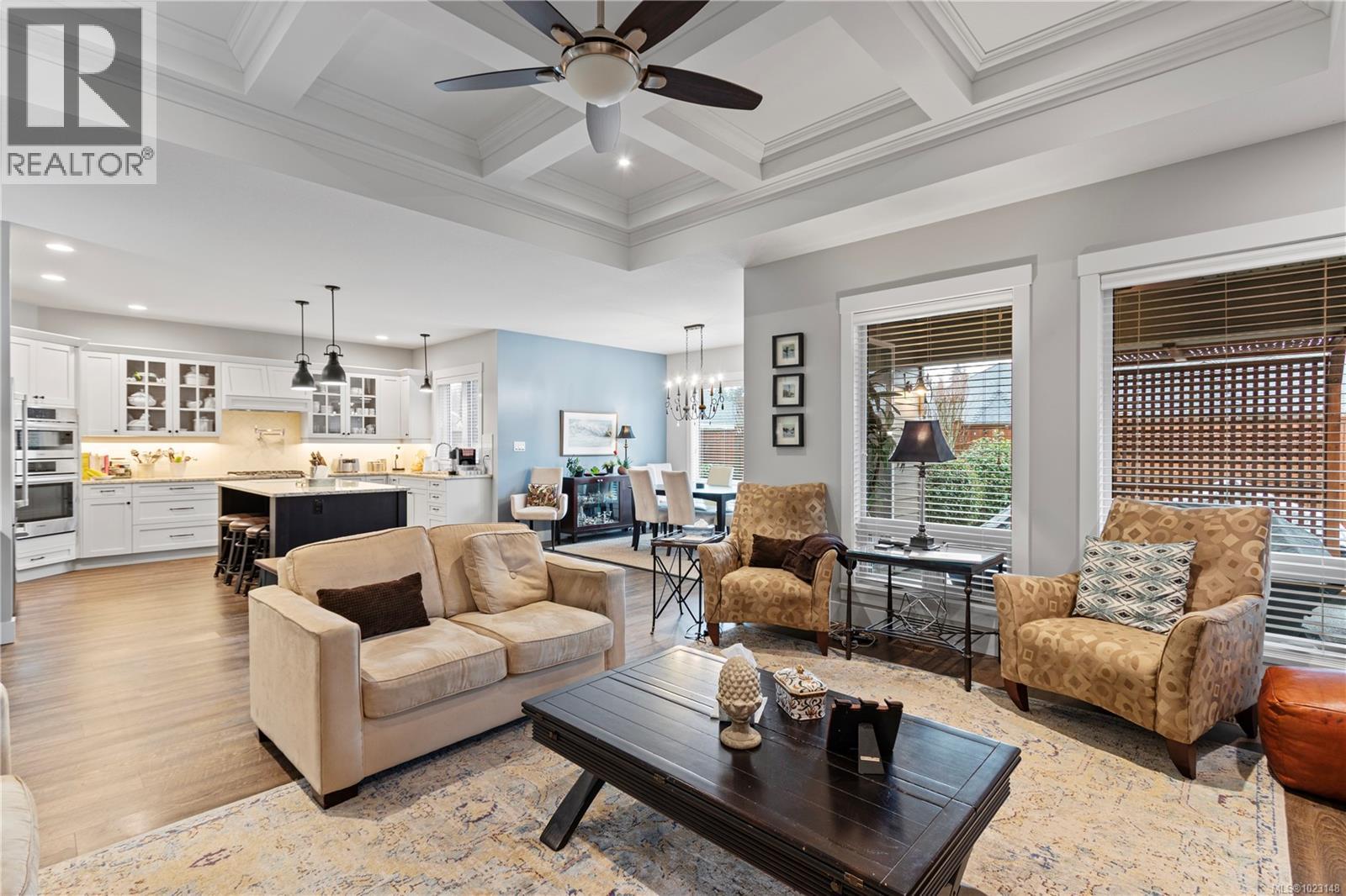 646 Alpine Dr, Parksville