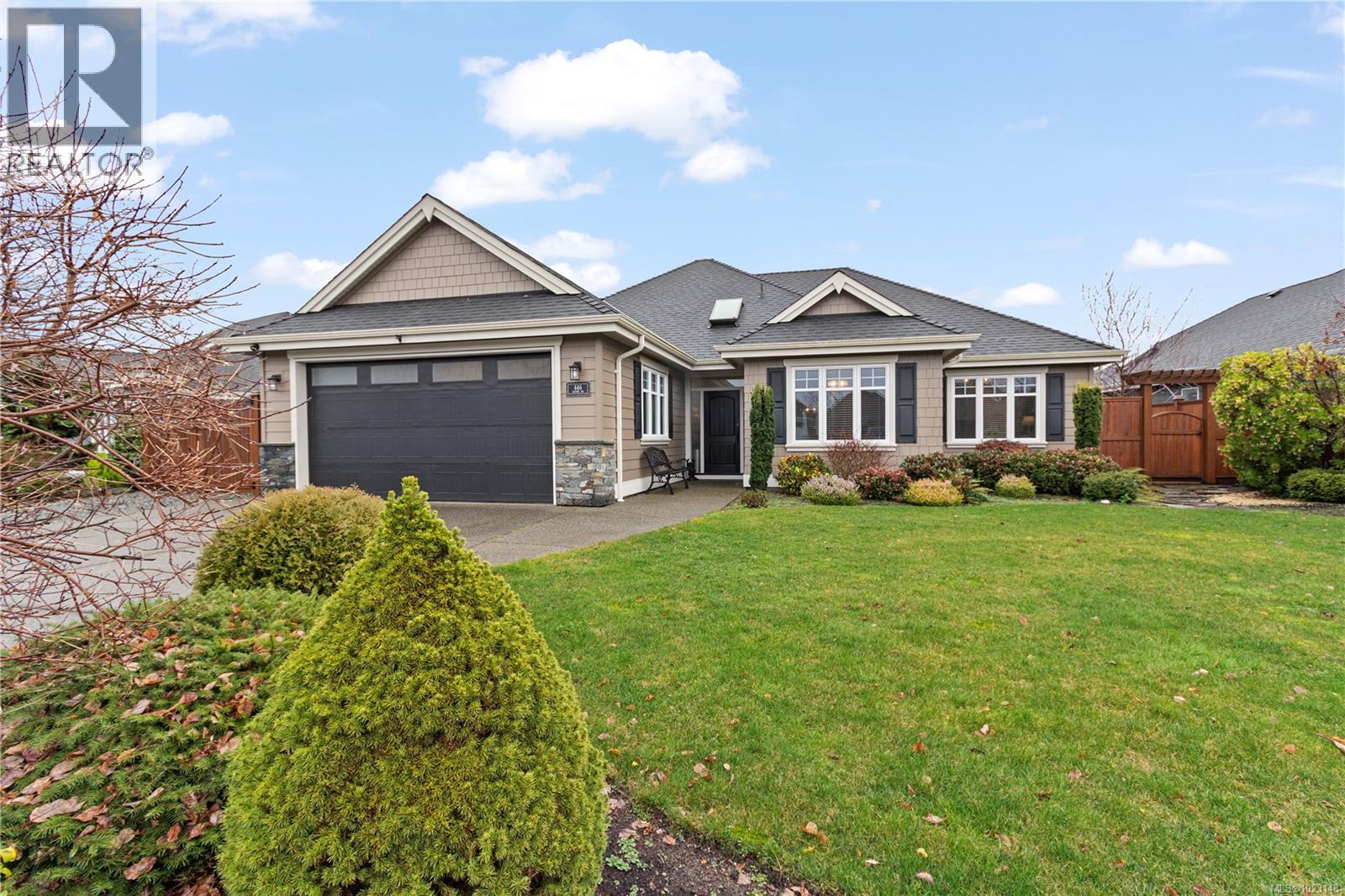 646 Alpine Dr, Parksville