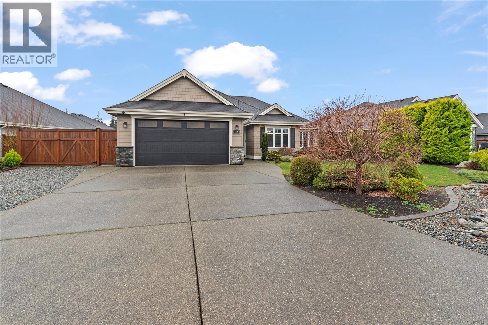 646 Alpine Dr, Parksville