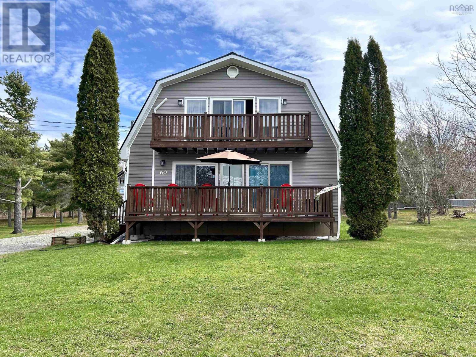 Property 2 of 48 of 60 Cowan Street