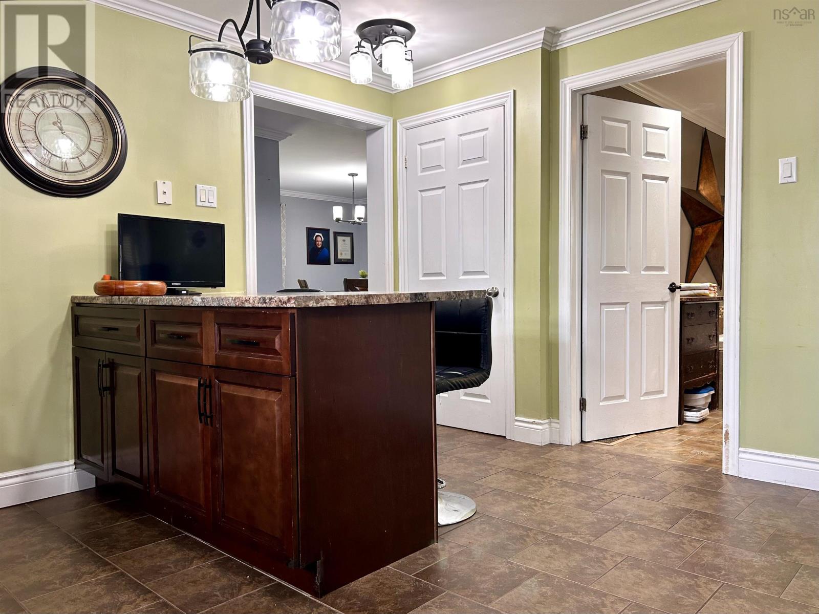 Property 15 of 48 of 60 Cowan Street